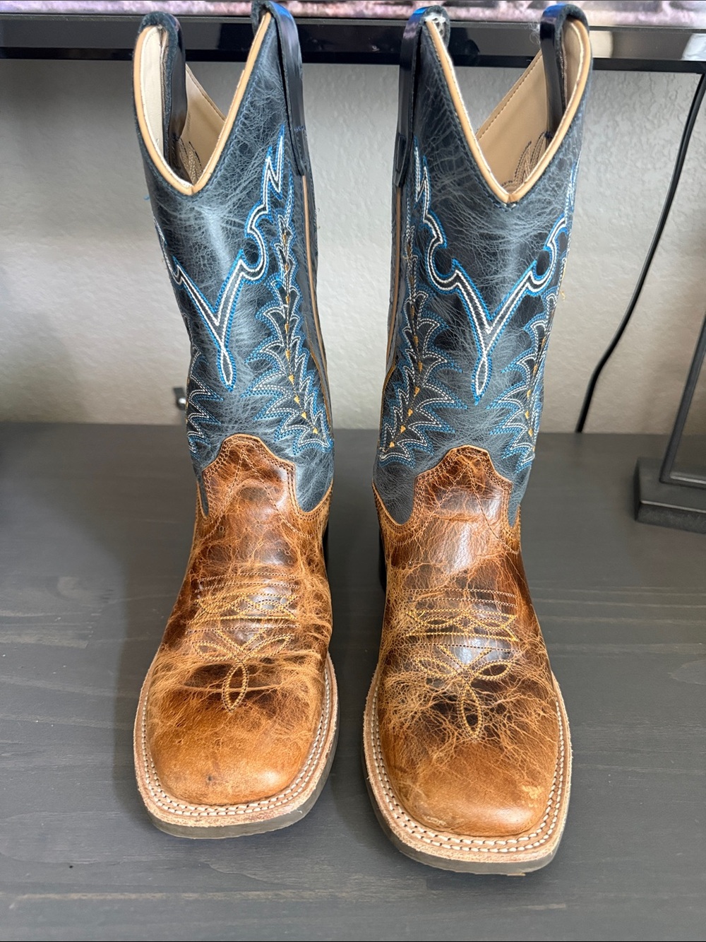 Kids Brown & Blue Western Leather Cowboy Boots - Old West size 3.5